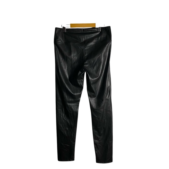 7 For All Mankind Women's Black Faux Leather Pull-on Pant - Picture 8 of 9